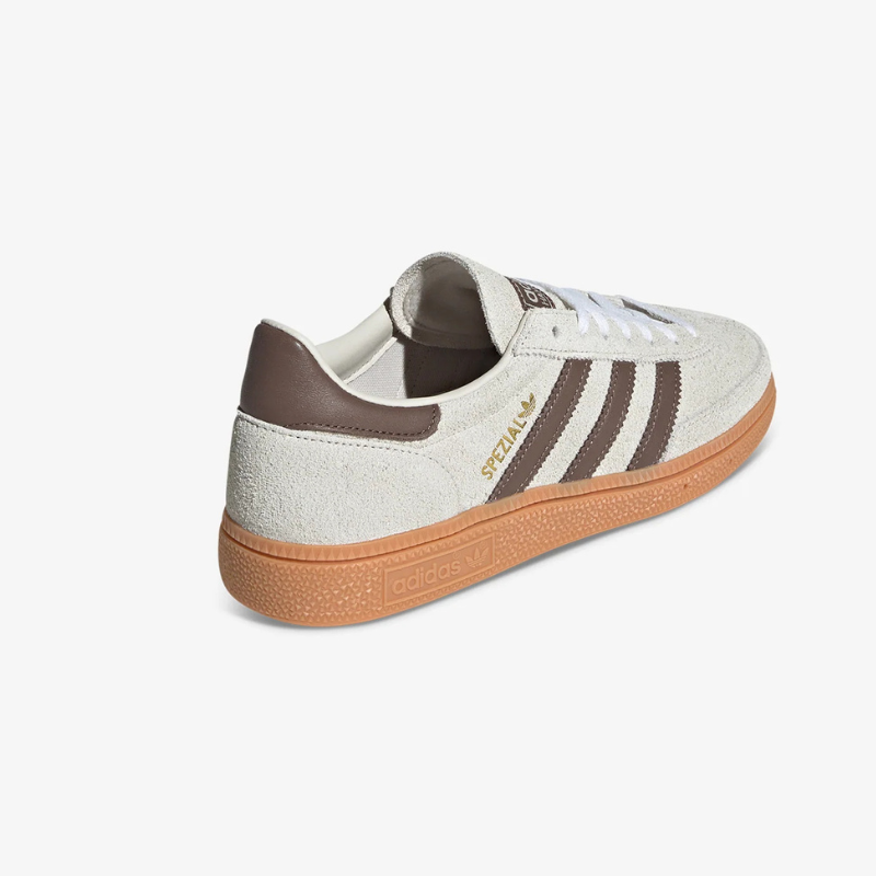 Spezial – Women’s Beige Edition