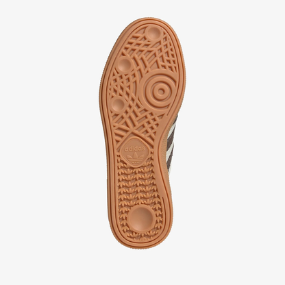 Spezial – Women’s Beige Edition